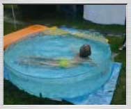 Free 3gp video: Sister Aneta in the neighbour's pool, Třešť - 893KB