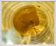 3gp video zdarma: Příprava olejové barvy z přírodního pigmentu z lomu v Rudici, .3.2007 - 990KB